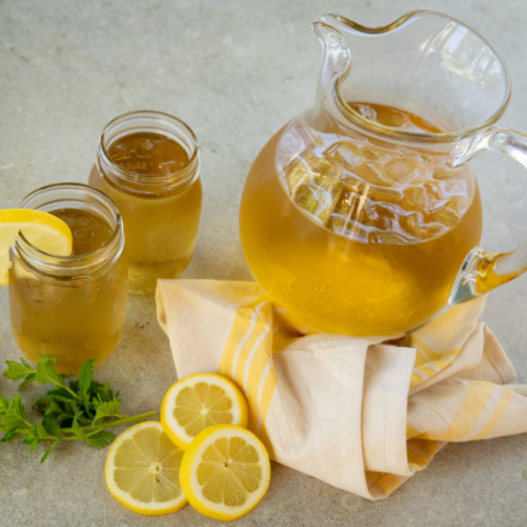 Mint and Lemon Balm Iced Tea