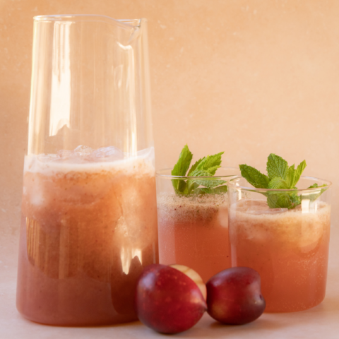 Arctic Star Nectarine and Mint Spritzer