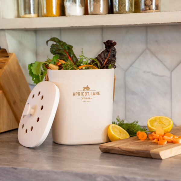 Food Scrap Compost Bin